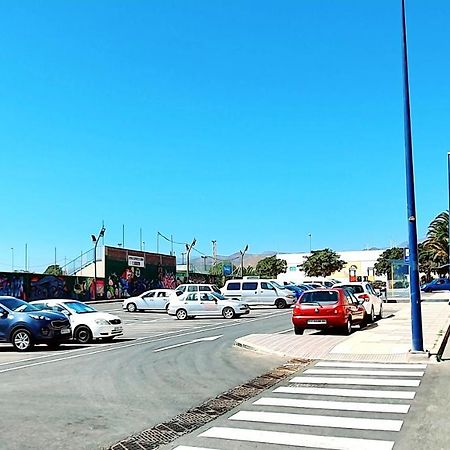 "The Red Crab Studio" By Bbhome At Gran Canaria Airport - Wifi 300 Mbps El Burrero Esterno foto